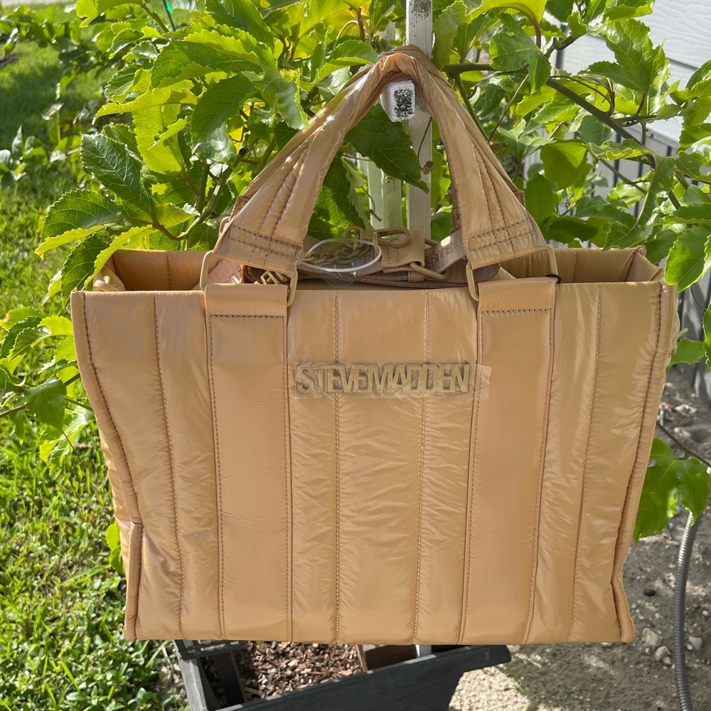 STEVE MADDEN Camel Blilian Puffer Tote - Picture 5 of 12